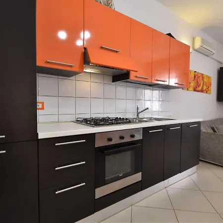 Rosapanna-2 By Interhome * Rosapineta